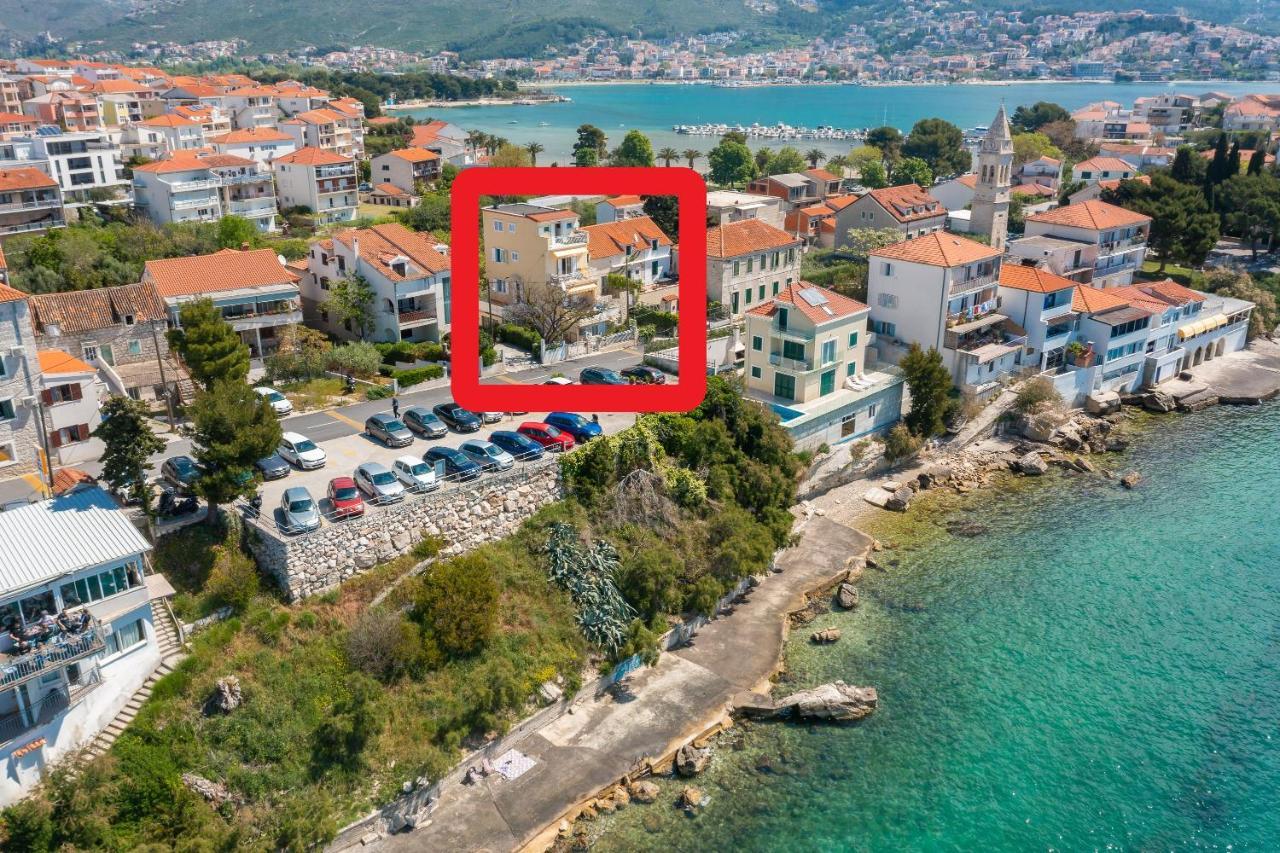 Mer Vue - 3 Floor Private House By The Sea Split Exterior photo